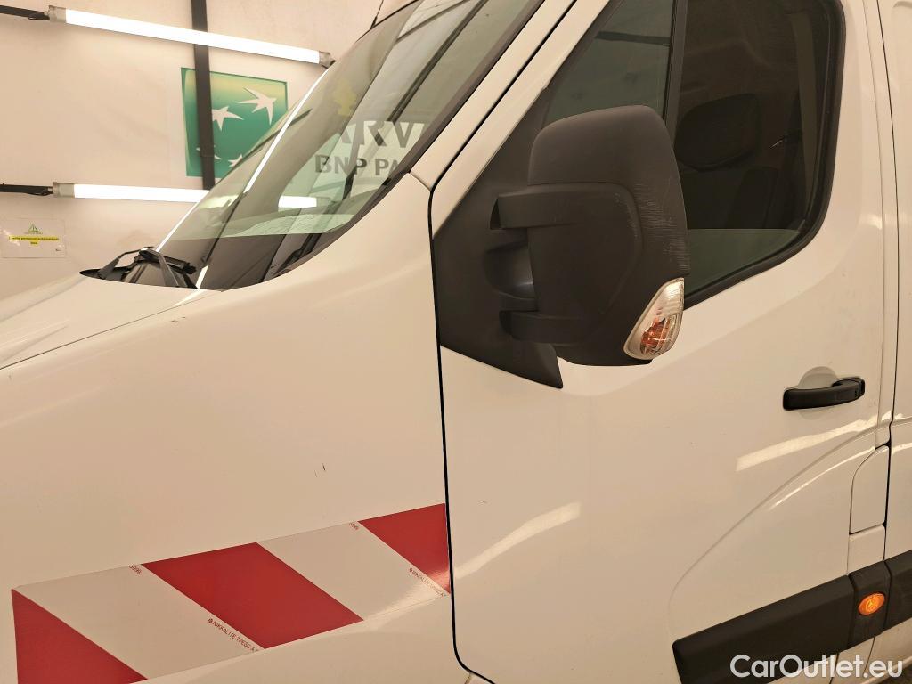  Nissan  NV400  L3H2 3500 Business 2.3 DCI TT 165 S/S / Batterie HS #90