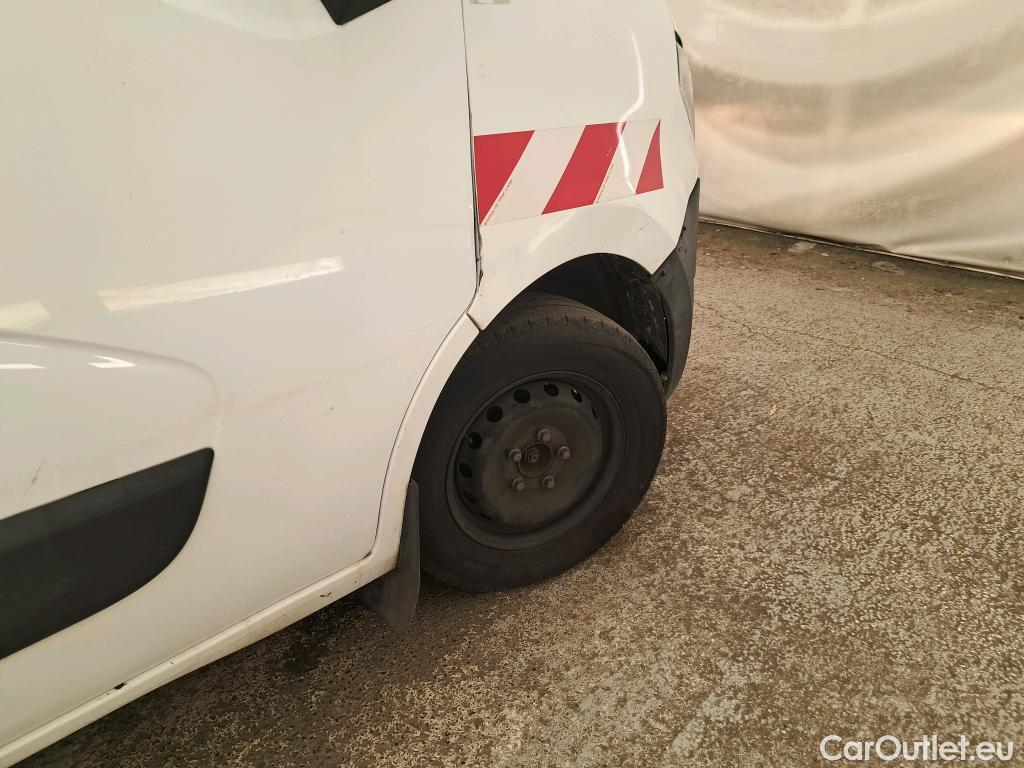  Nissan  NV400  L3H2 3500 Business 2.3 DCI TT 165 S/S / Batterie HS #78