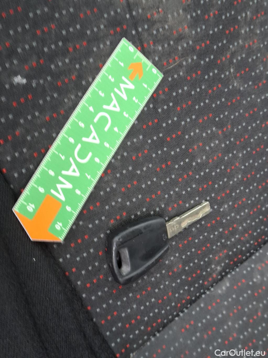  Citroen  Jumper  Fourgon Grand Volume 33 L2H2 Club BlueHDi 140 Start&Stop 140CV BVM6 #43