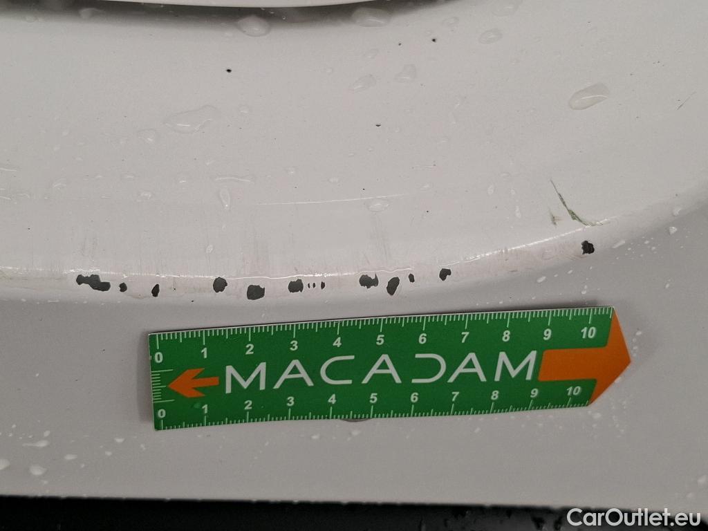  Toyota  Yaris TOYOTA  Hybride Affaires / 2019 / 5P / Berline / VU 1.5 Hybride 116h Dynamic Business Affair #10