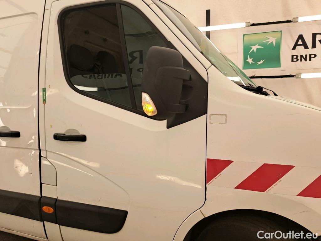  Nissan  NV400  L3H2 3500 Business 2.3 DCI TT 165 S/S / Batterie HS #24