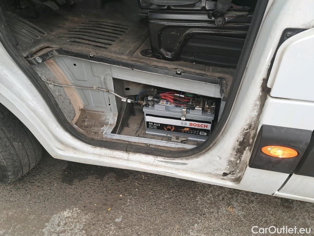  Nissan  NV400  L3H2 3500 Business 2.3 DCI TT 165 S/S / Batterie HS #51