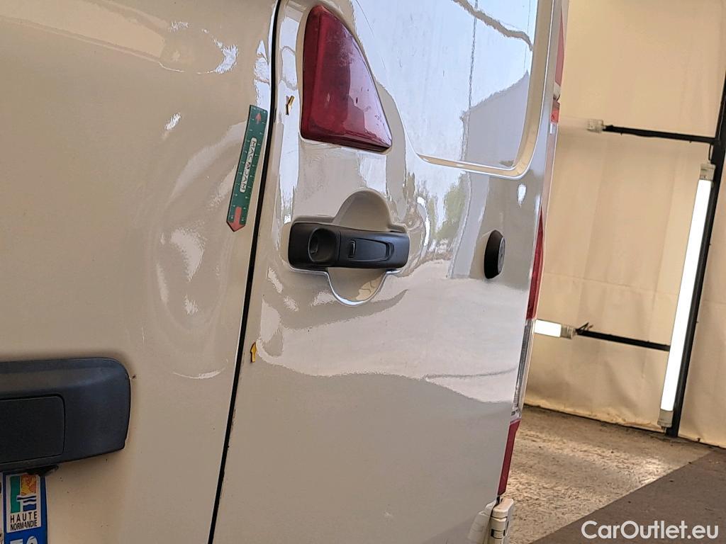  Nissan  NV400  L3H2 3500 Business 2.3 DCI TT 165 S/S / Batterie HS #34