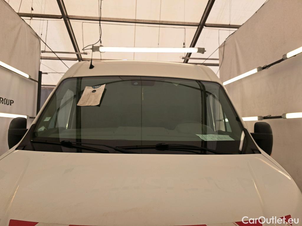  Nissan  NV400  L3H2 3500 Business 2.3 DCI TT 165 S/S / Batterie HS #77