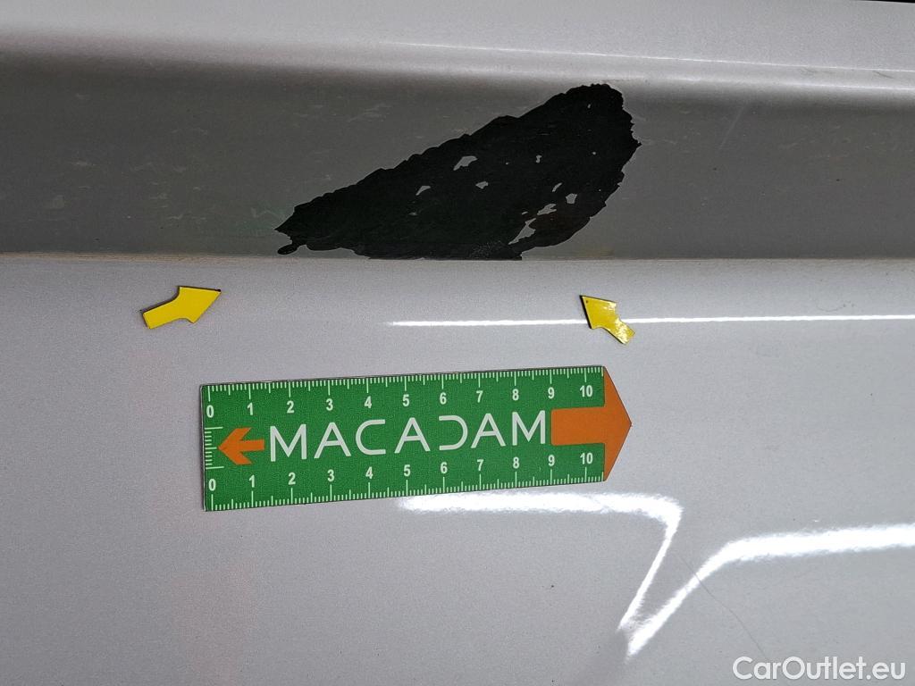  Nissan  Navara NISSAN  / 2015 / 4P / Pick-up King-Cab 2.3 dCi 160 N-CONNECTA #114