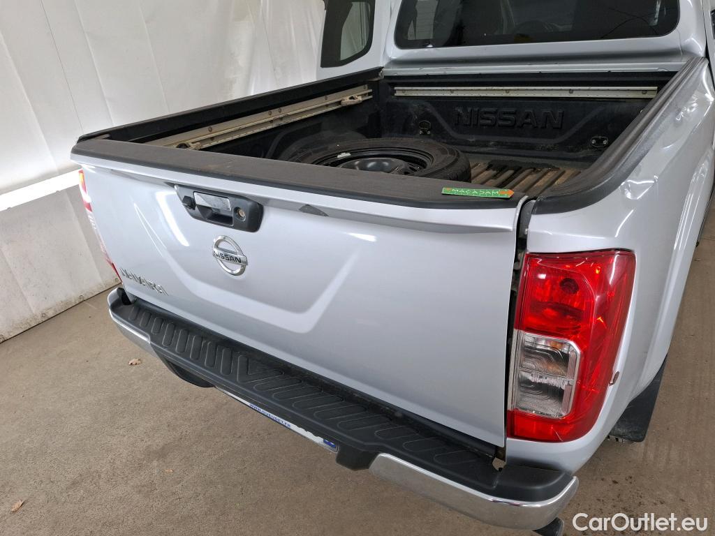  Nissan  Navara NISSAN  / 2015 / 4P / Pick-up King-Cab 2.3 dCi 160 N-CONNECTA #161