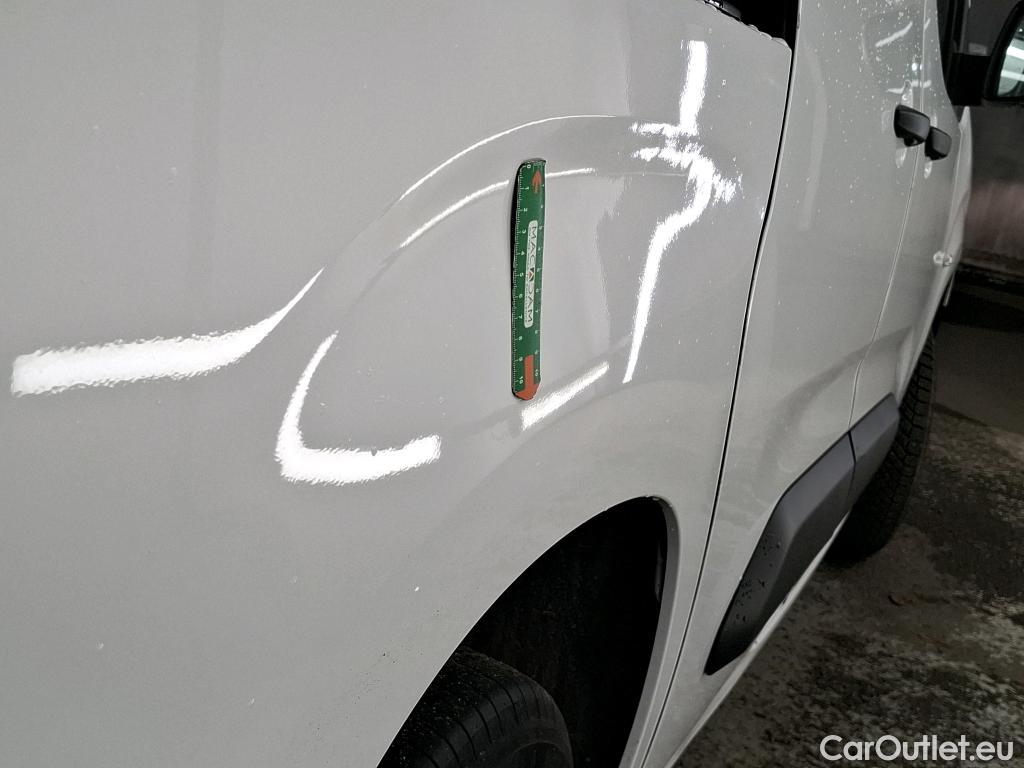  Citroen  Berlingo  Fourgon Club M 1000 1.2 PureTech 130CV BVA8 E6d #5