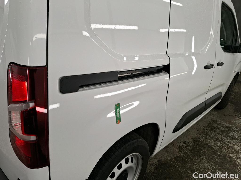  Citroen  Berlingo  Fourgon Club M 1000 1.2 PureTech 130CV BVA8 E6d #3