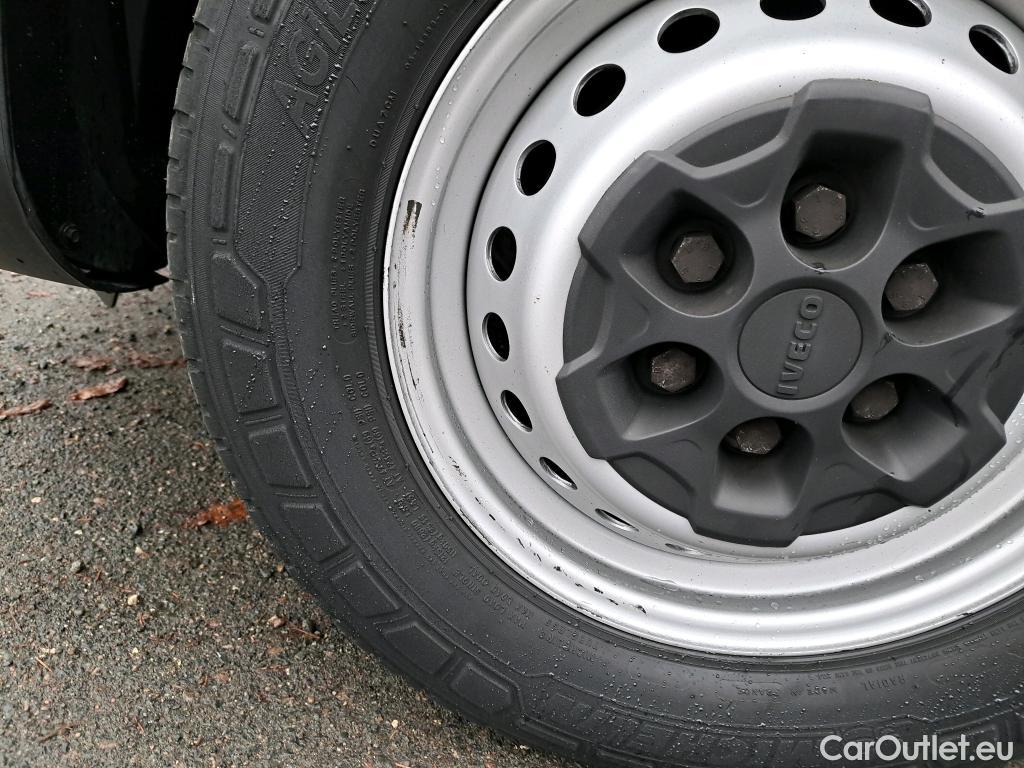  Iveco  Daily IVECO  VU 4p Fourgon 35S14GA8 V/P11 H2 3520 #26
