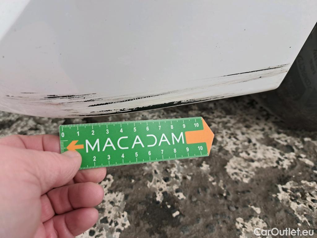  Peugeot  208  Premium 1.5 HDi 100CV BVM6 E6d #9