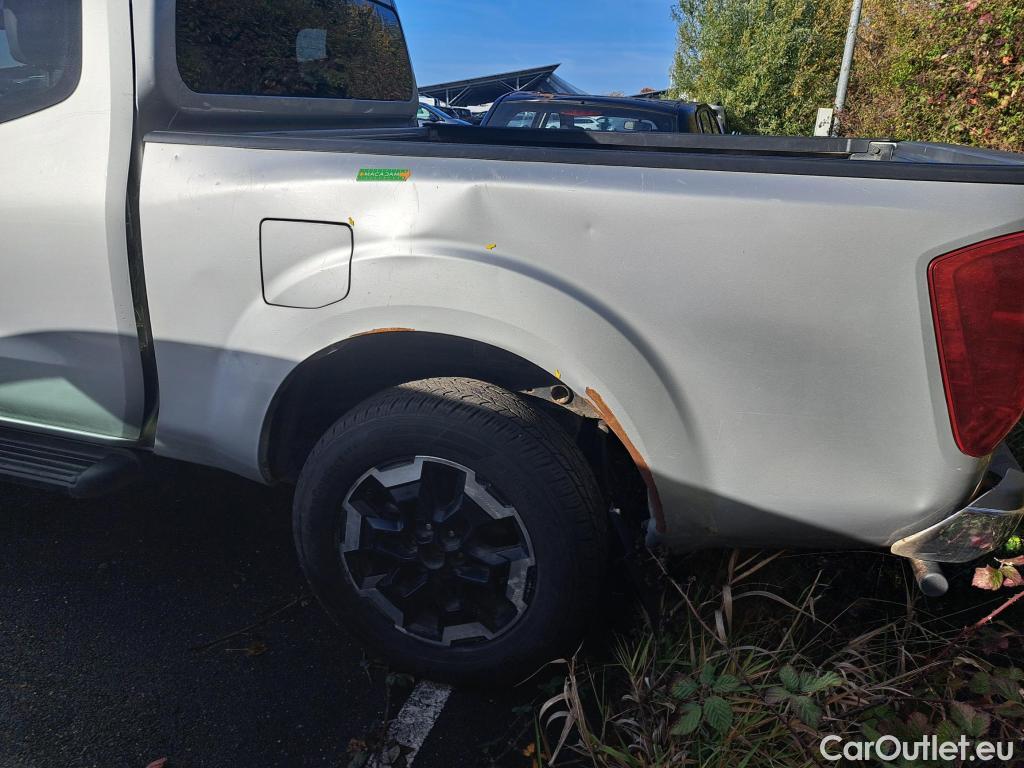  Nissan  Navara NISSAN  / 2015 / 4P / Pick-up King-Cab 2.3 dCi 160 N-CONNECTA #9