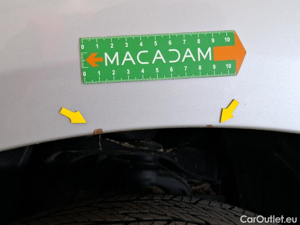  Nissan  Navara NISSAN  / 2015 / 4P / Pick-up King-Cab 2.3 dCi 160 N-CONNECTA #72