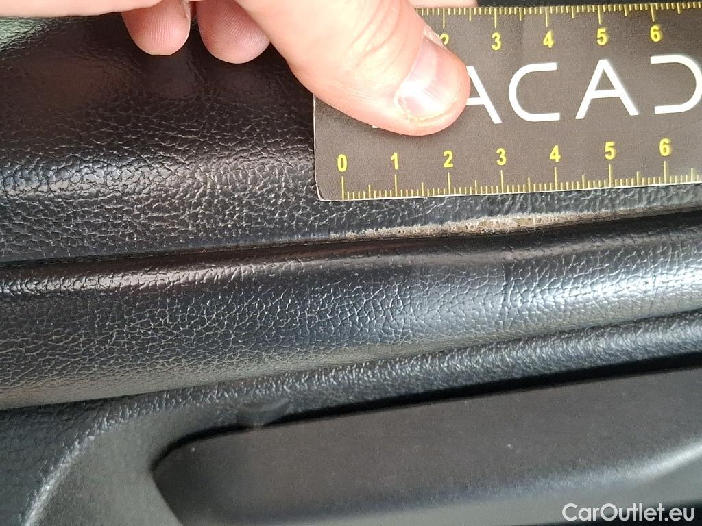  Citroen  Jumpy CITROEN  / 2016 / 4P / Fourgon tôlé M BlueHDi 120 S&S BVM6 (300 Nm) Driver #30