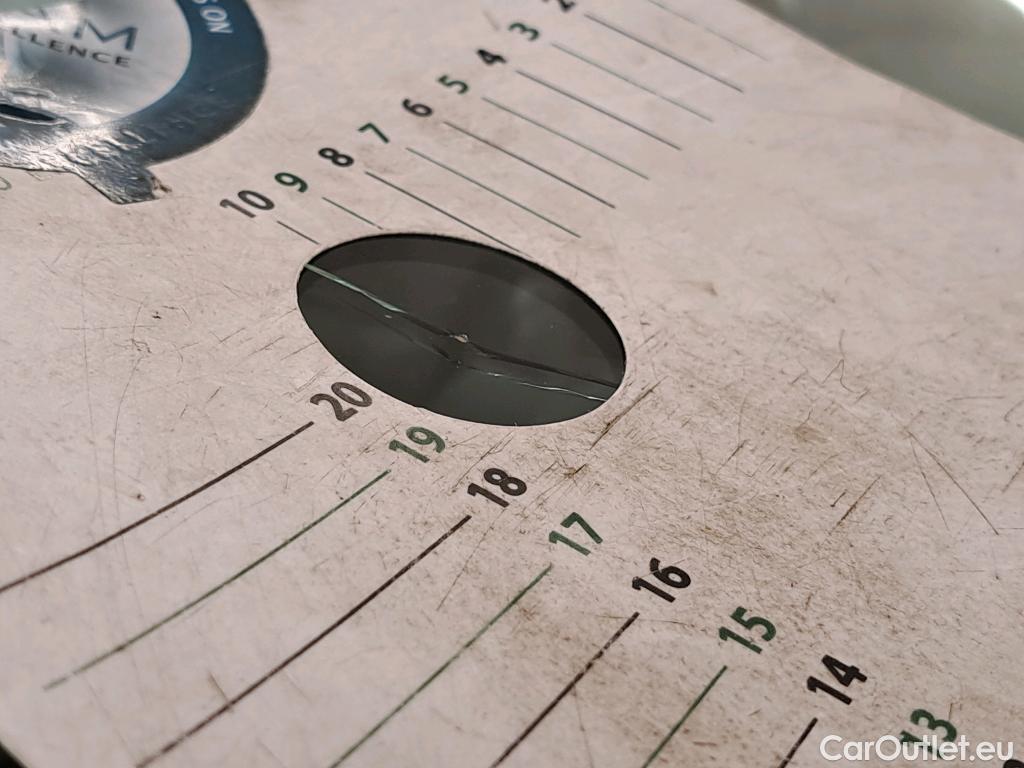  Peugeot  208  Affaire Premium Pack 1.5 HDi 100CV BVM5 E6dT #2