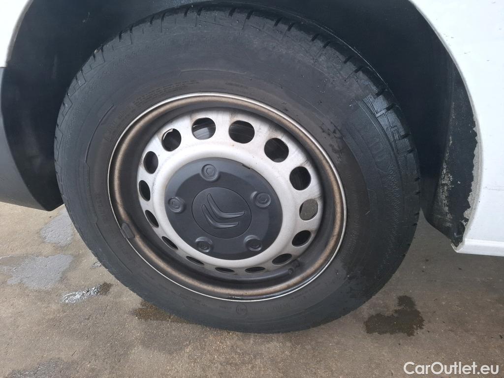  Citroen  Jumpy CITROEN  / 2016 / 4P / Fourgon tôlé M BlueHDi 120 S&S BVM6 (300 Nm) Driver #17