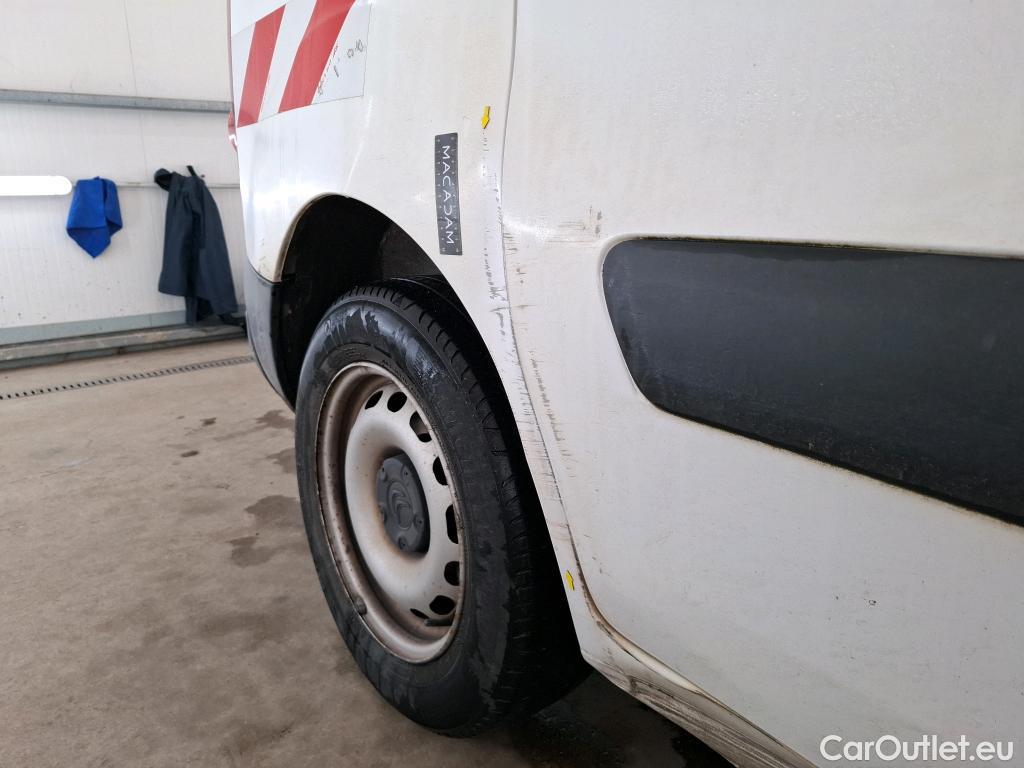  Citroen  Berlingo  Fourgon Confort L1 (Court) 1.6 BlueHDi 100CV BVM5 E6 #8