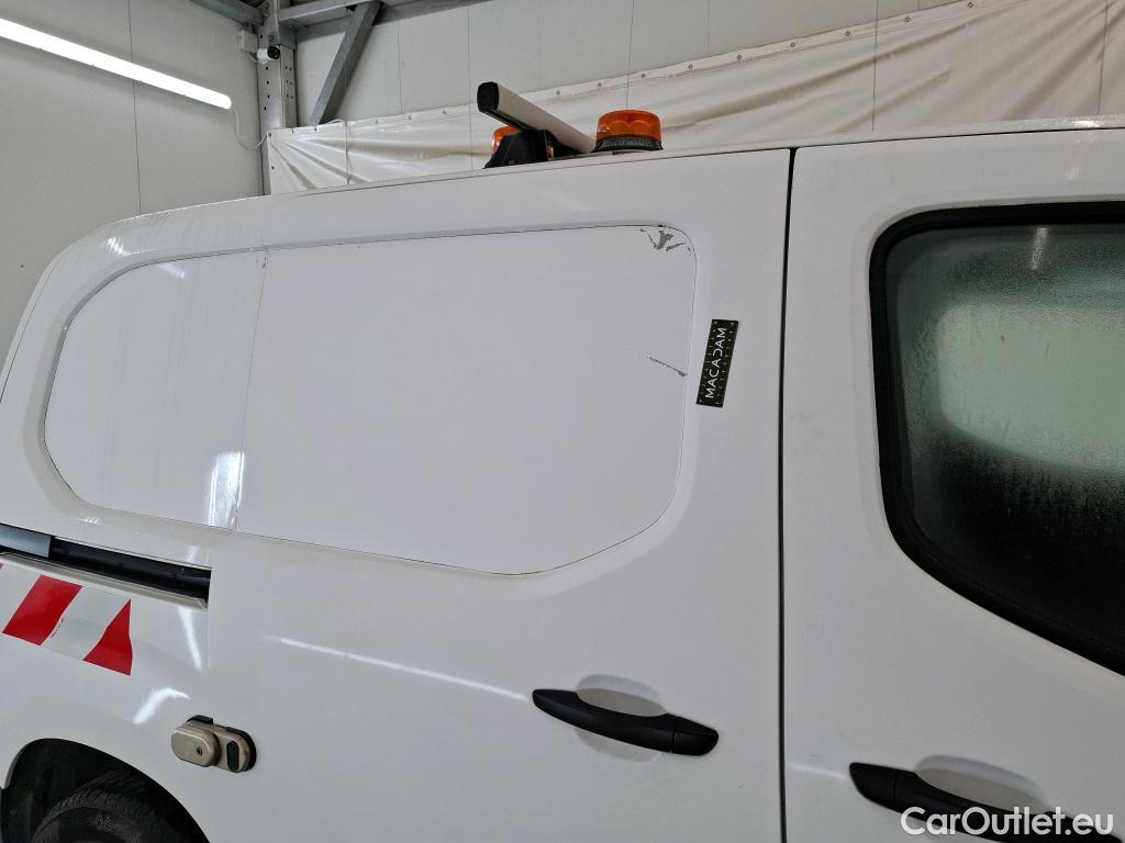  Citroen  Berlingo  Fourgon Worker M 1000 1.2 PureTech 130CV BVA8 E6d #7