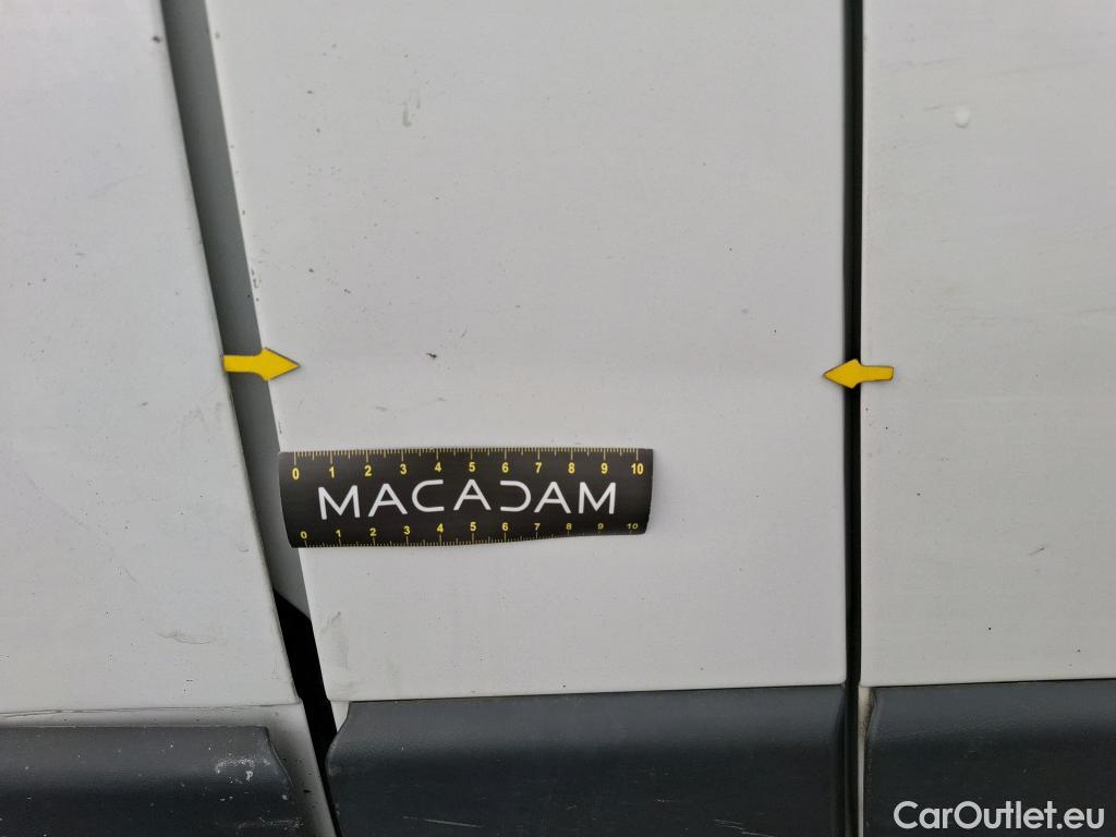  Fiat  Ducato FIAT  2014 4P Fourgon tôlé 30 M H2 23 Multijet 120 Pack Pro Nav #24