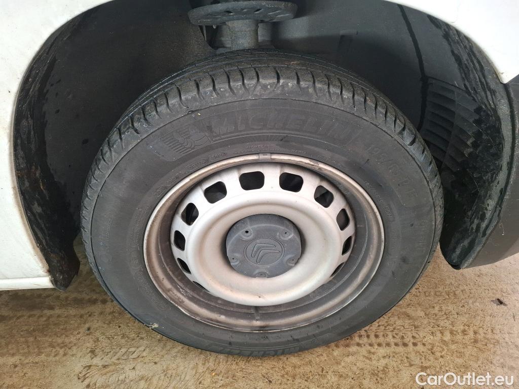  Citroen  Berlingo  Fourgon Club M 650 1.5 BlueHDi 100CV BVM6 E6d #32