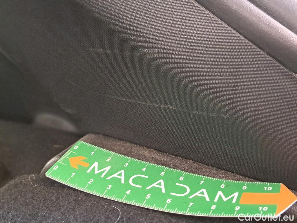  Peugeot  208  Premium 1.5 HDi 100CV BVM6 E6d #12