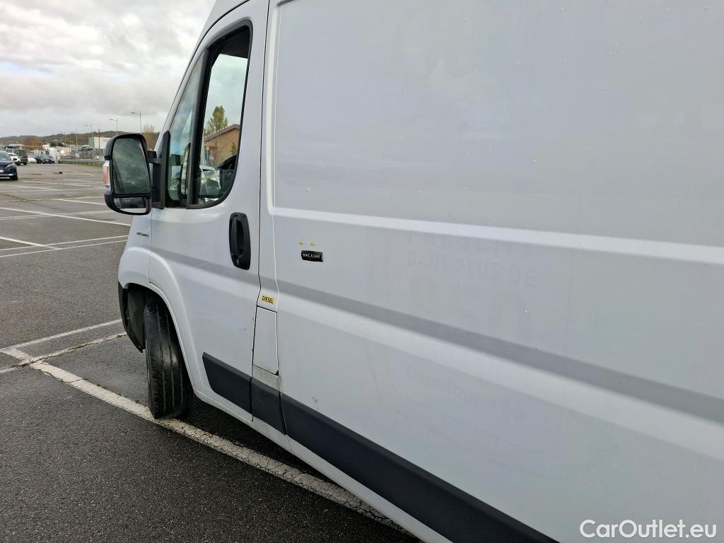  Fiat  Ducato FIAT  2014 4P Fourgon tôlé 30 M H2 23 Multijet 120 Pack Pro Nav #43