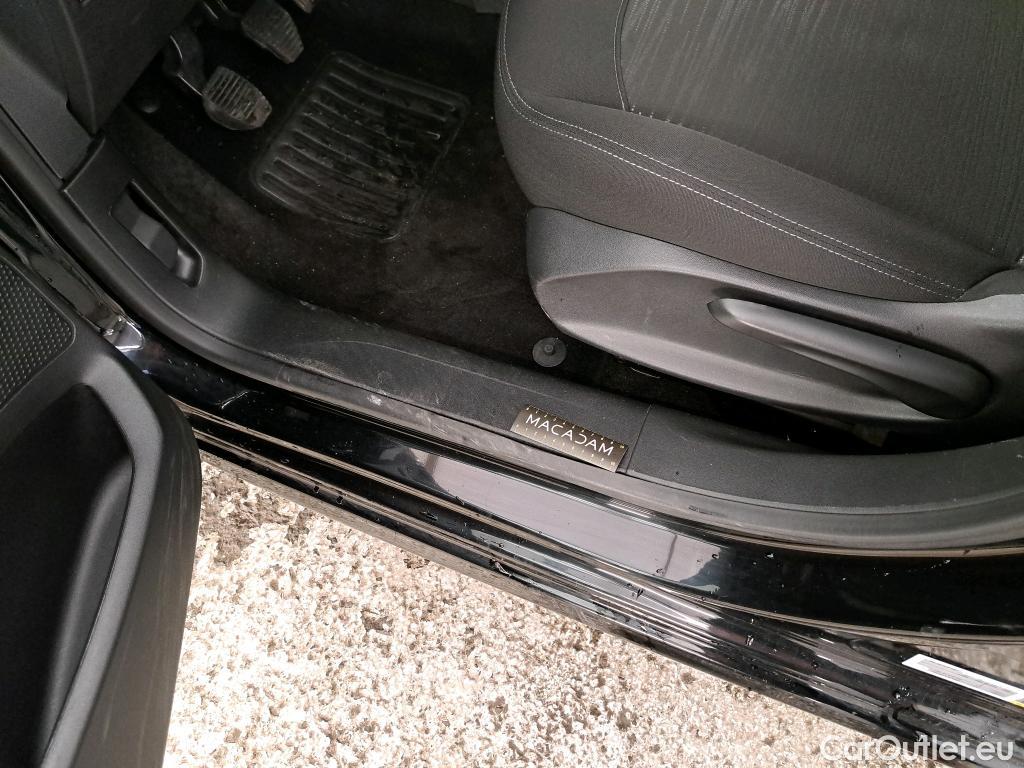  Peugeot  208  Affaire Premium Pack 1.5 HDi 100CV BVM5 E6dT #4