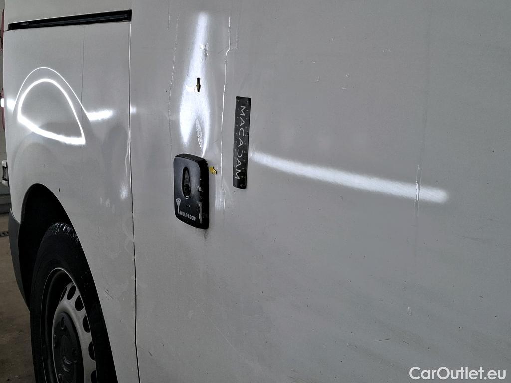  Citroen  Jumpy CITROEN  / 2016 / 4P / Fourgon tôlé M BlueHDi 120 S&S BVM6 (300 Nm) Driver #14