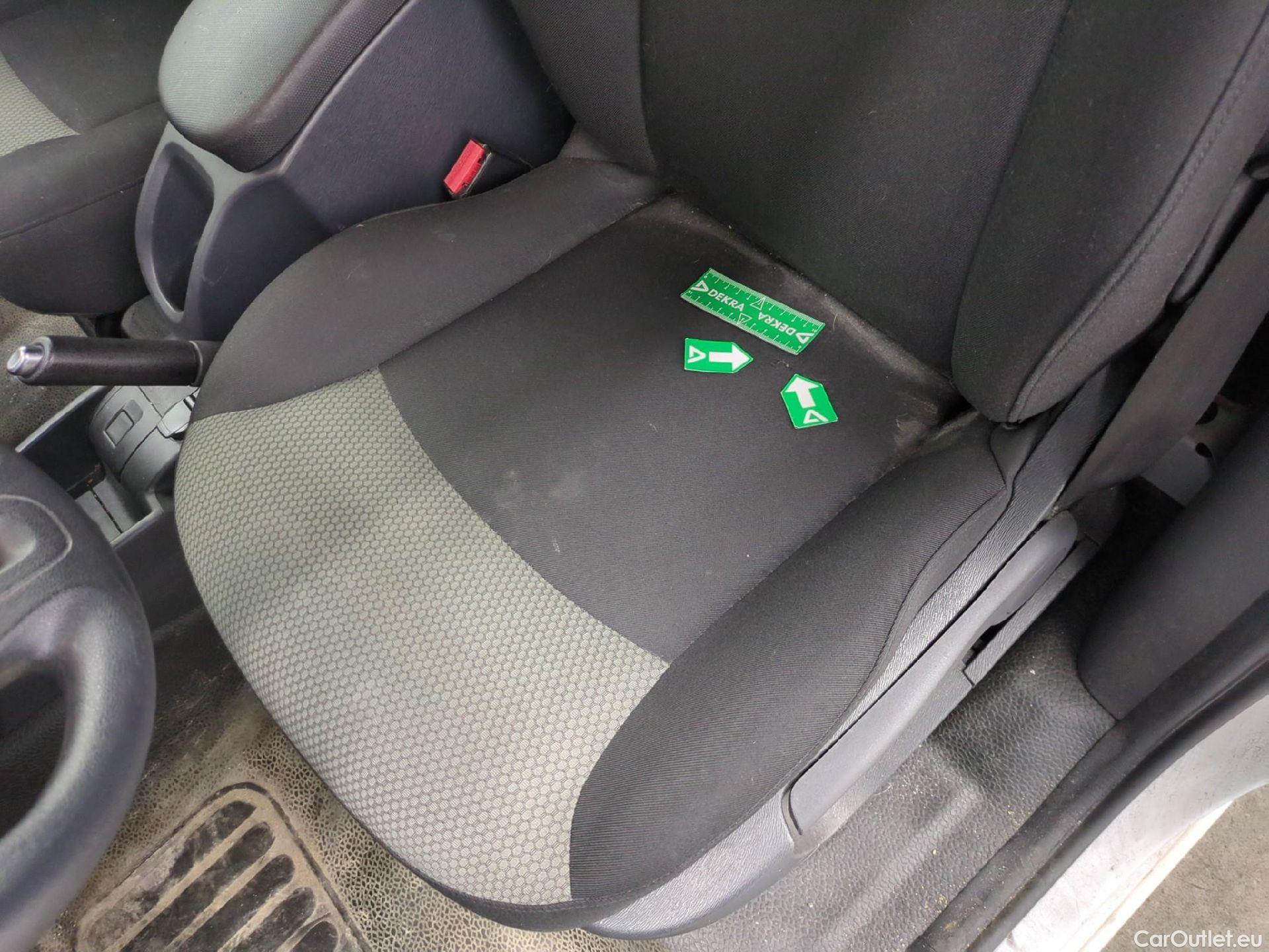  Renault  Kangoo  II Express Extra (Série Spéciale) 1.5 dCi 110CV BVA6 E6 #21