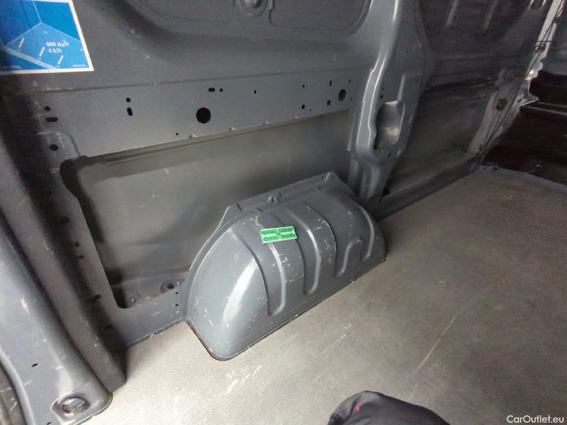  Renault  Trafic RENAULT  / 2021 / 4P / Fourgon tôlé FG GCF L1H1 3T Blue dCi 150 EDC #3