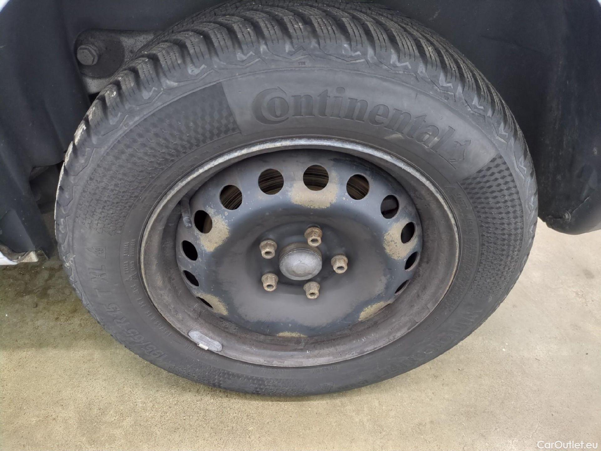  Renault  Kangoo  II Express Extra (Série Spéciale) 1.5 dCi 110CV BVA6 E6 #28