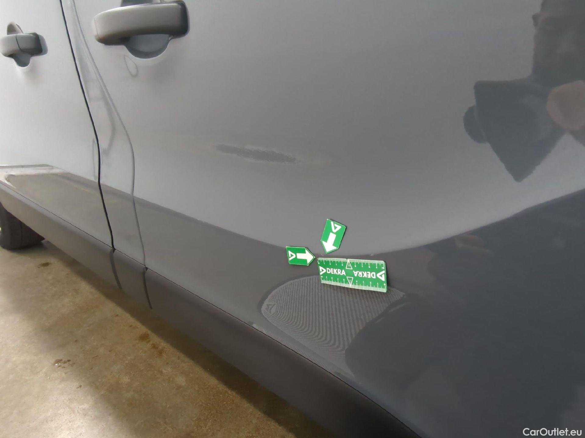  Renault  Trafic RENAULT  / 2021 / 4P / Fourgon tôlé FG GCF L1H1 3T Blue dCi 150 EDC #21