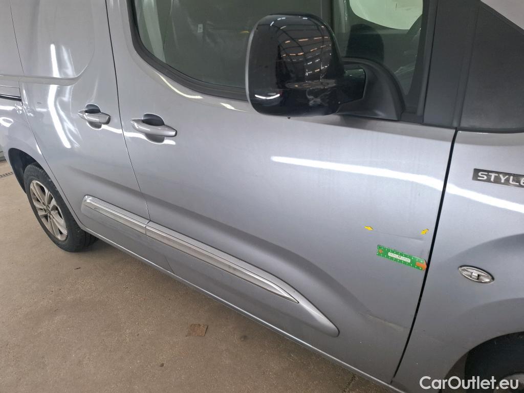  Toyota  Proace TOYOTA  City / 2019 / 4P / Fourgonnette 1.5 MEDIUM 100 D-4D STYLE #20