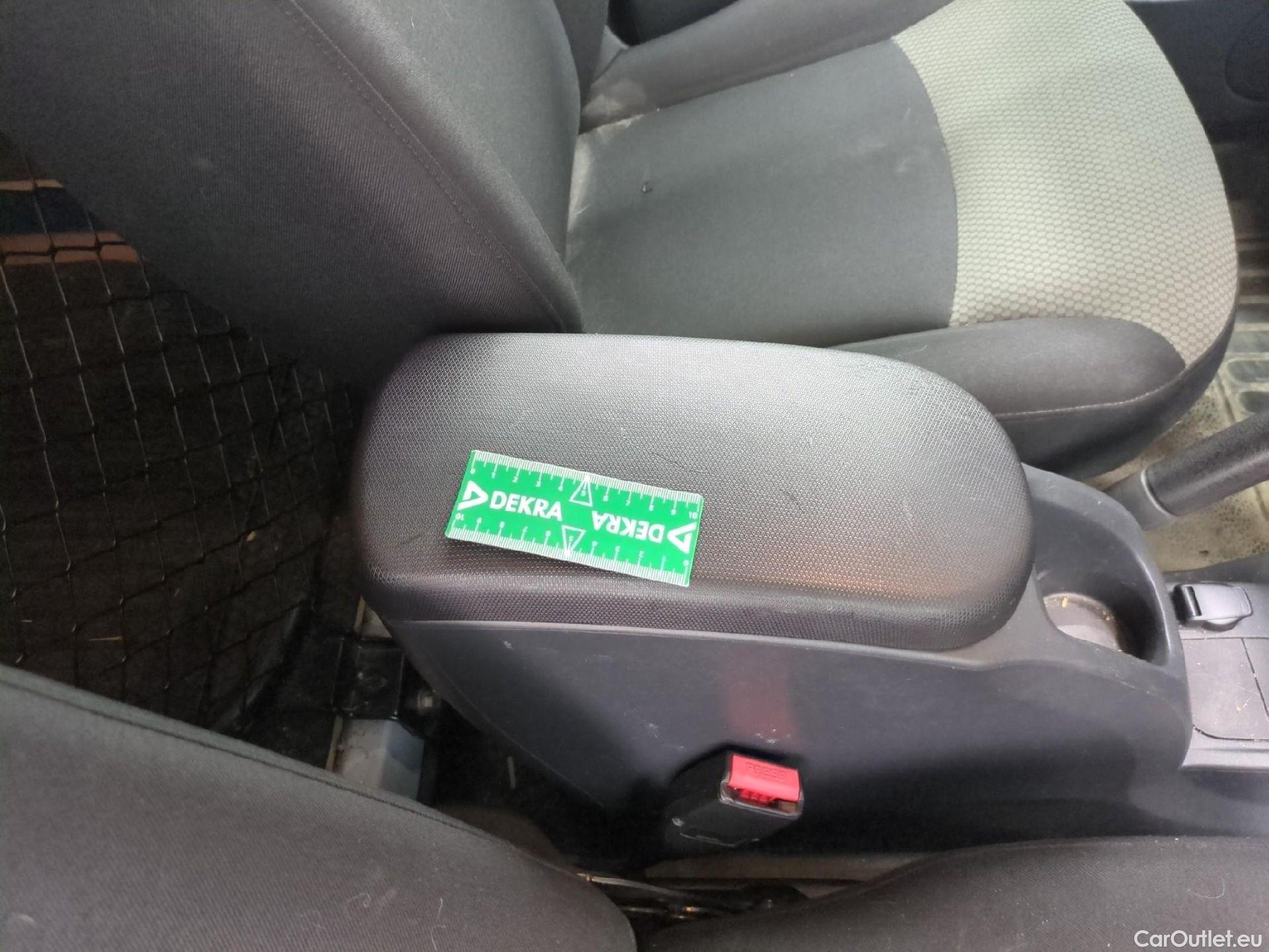  Renault  Kangoo  II Express Extra (Série Spéciale) 1.5 dCi 110CV BVA6 E6 #24