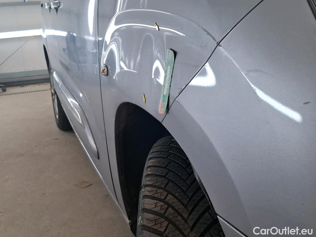  Toyota  Proace TOYOTA  City / 2019 / 4P / Fourgonnette 1.5 MEDIUM 100 D-4D STYLE #19