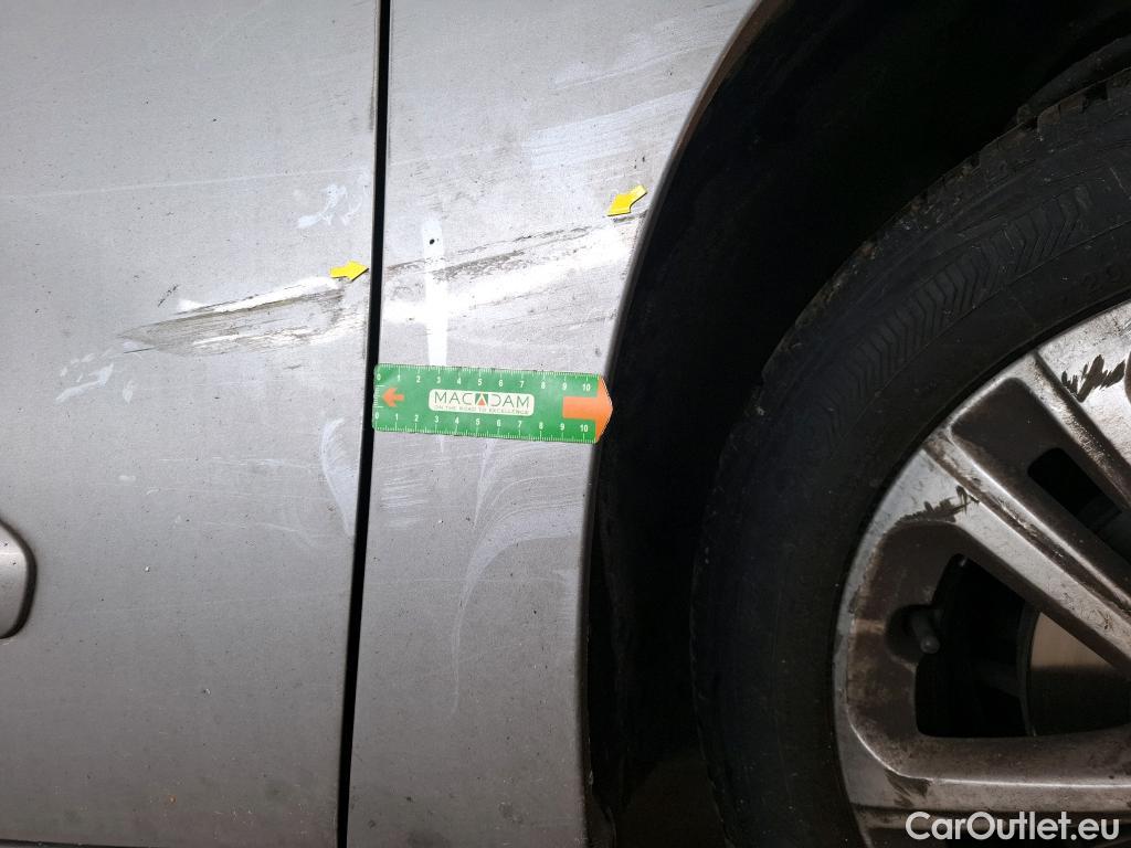  Toyota  Proace TOYOTA  City / 2019 / 4P / Fourgonnette 1.5 MEDIUM 100 D-4D STYLE #18