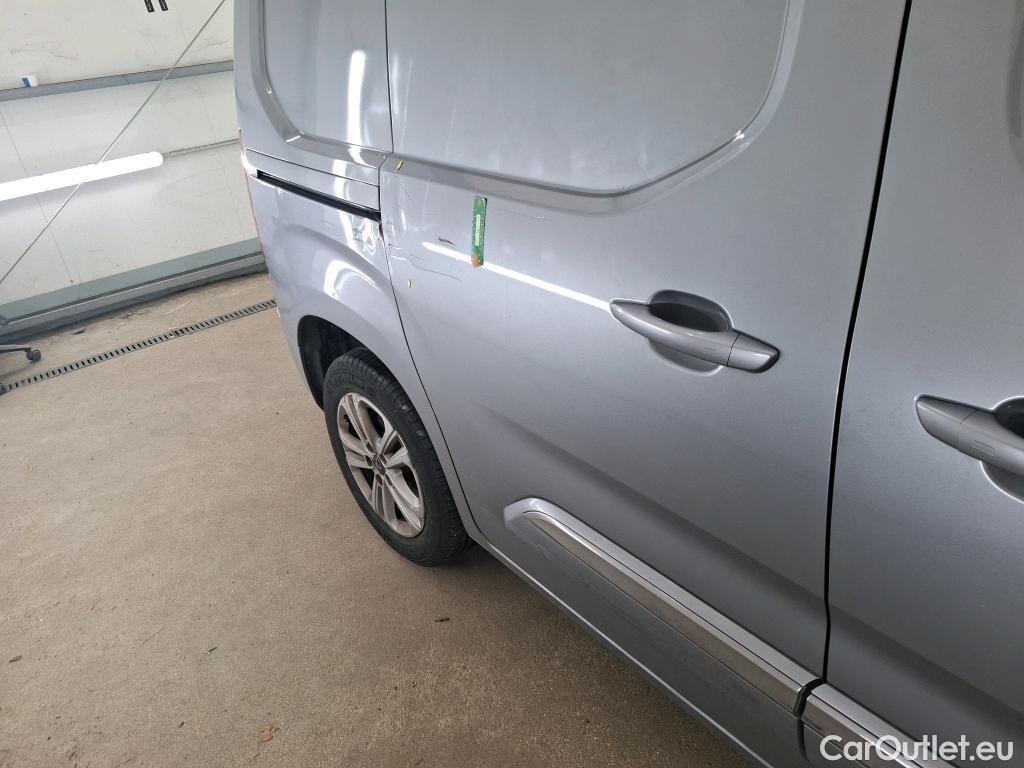  Toyota  Proace TOYOTA  City / 2019 / 4P / Fourgonnette 1.5 MEDIUM 100 D-4D STYLE #12