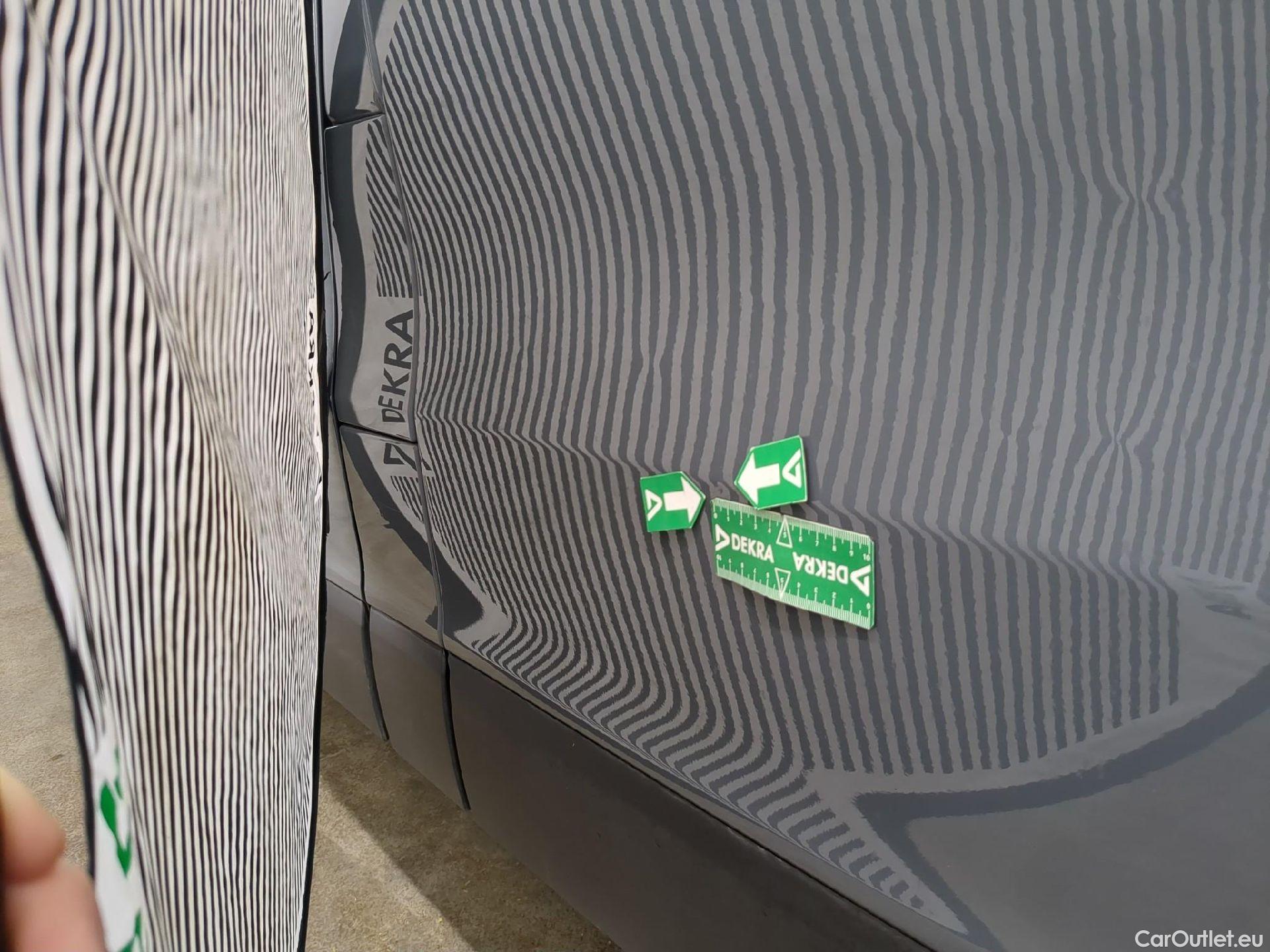  Renault  Trafic RENAULT  / 2021 / 4P / Fourgon tôlé FG GCF L1H1 3T Blue dCi 150 EDC #28