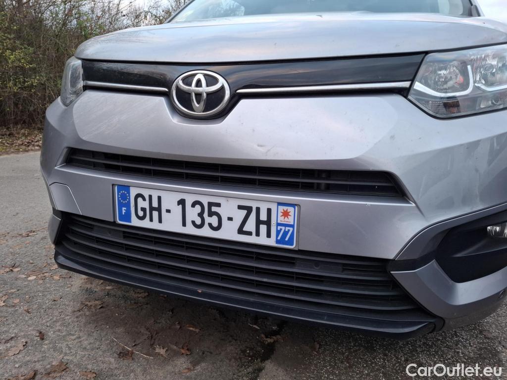  Toyota  Proace TOYOTA  City / 2019 / 4P / Fourgonnette 1.5 MEDIUM 100 D-4D STYLE #49