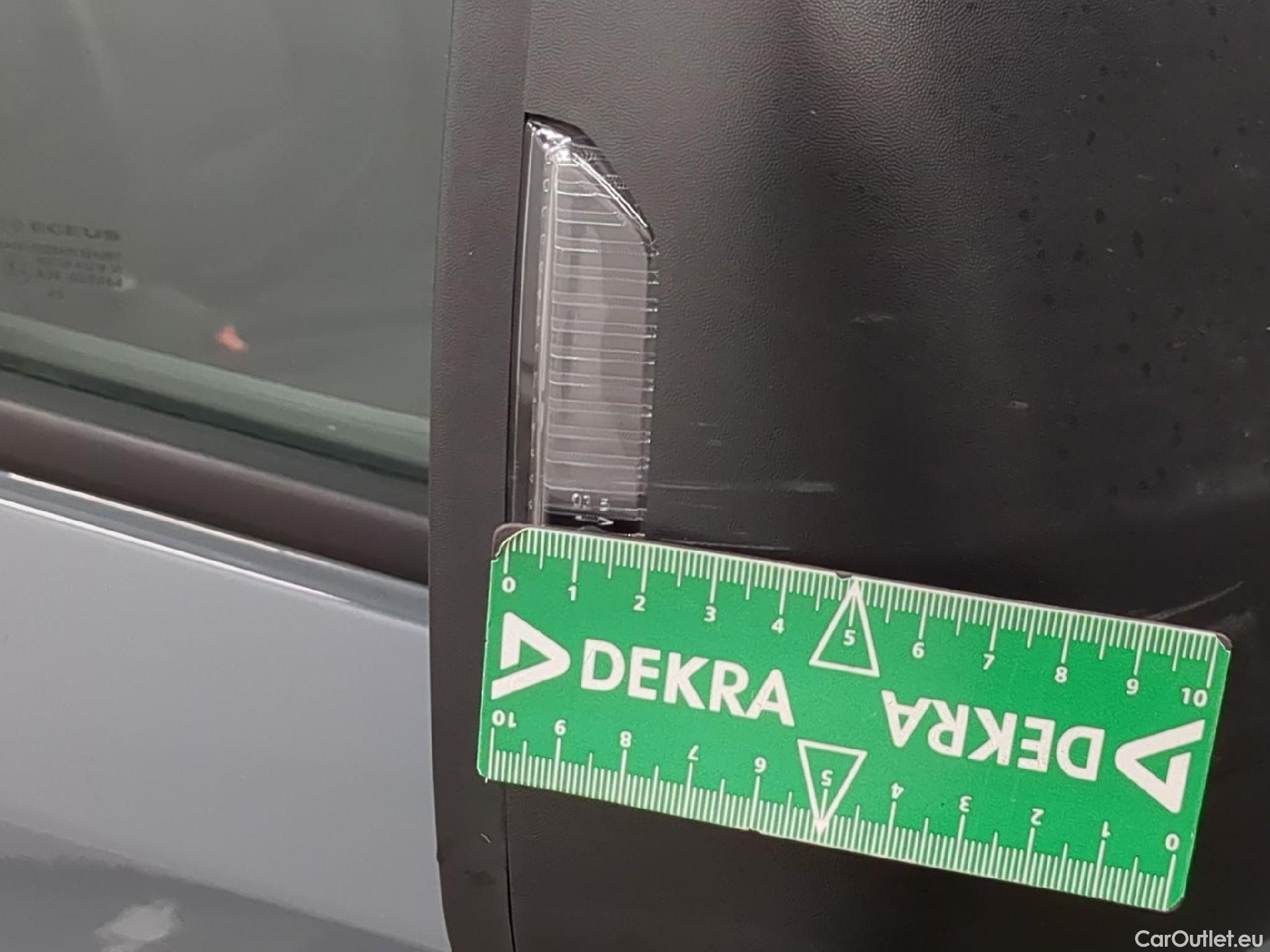  Renault  Trafic RENAULT  / 2021 / 4P / Fourgon tôlé FG GCF L1H1 3T Blue dCi 150 EDC #26