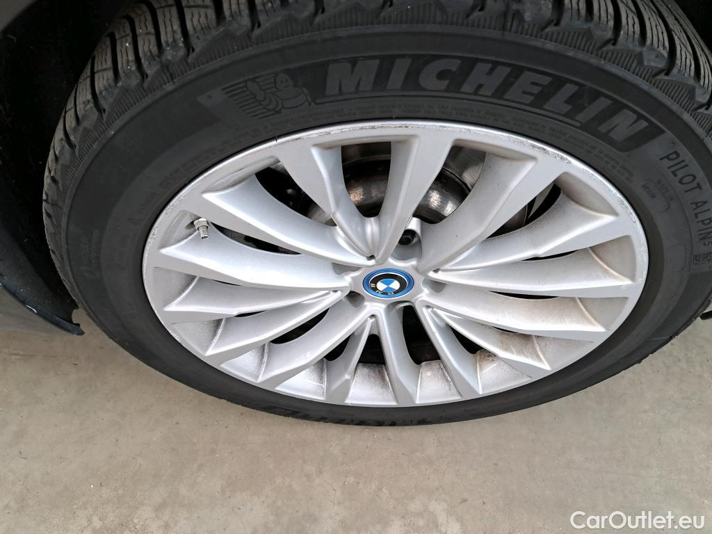  Bmw  Serie 5 BMW Série 5 Touring / 2020 / 5P / Break 530e 292ch Luxury BVA8 #29