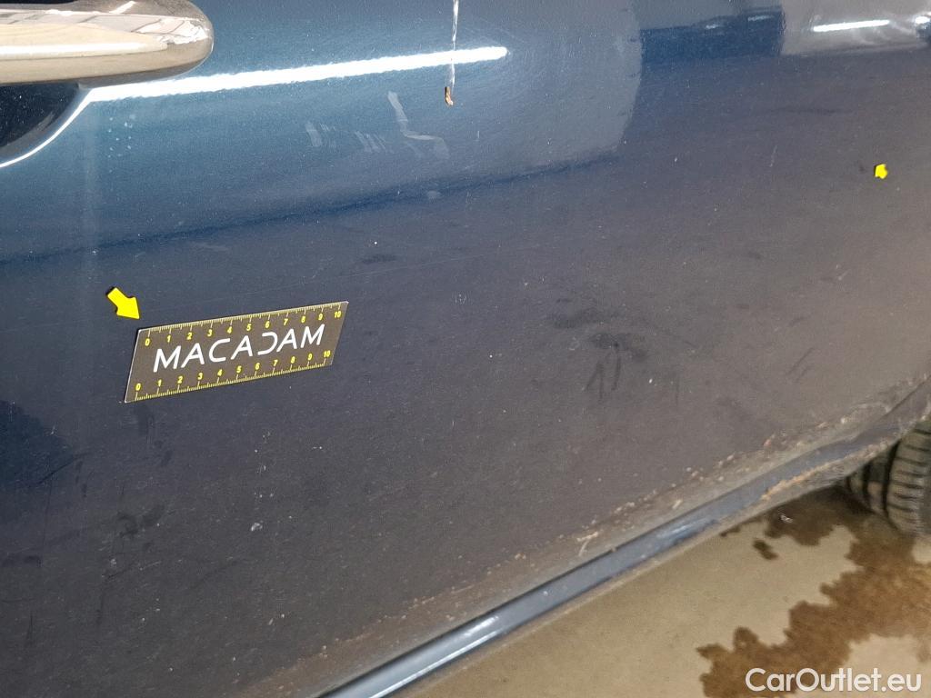  Fiat  500 FIAT   2015  3P  Berline Hybrid 10 BSG 70 ch Dolcevita #38