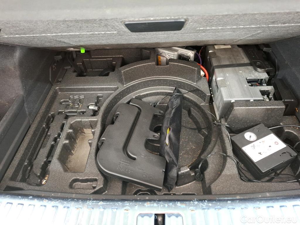  Audi  Q3 AUDI  Sportback / 2019 / 5P / SUV 35 TFSI 150 MHEV S Tronic 7 S EDITION(SL) #15