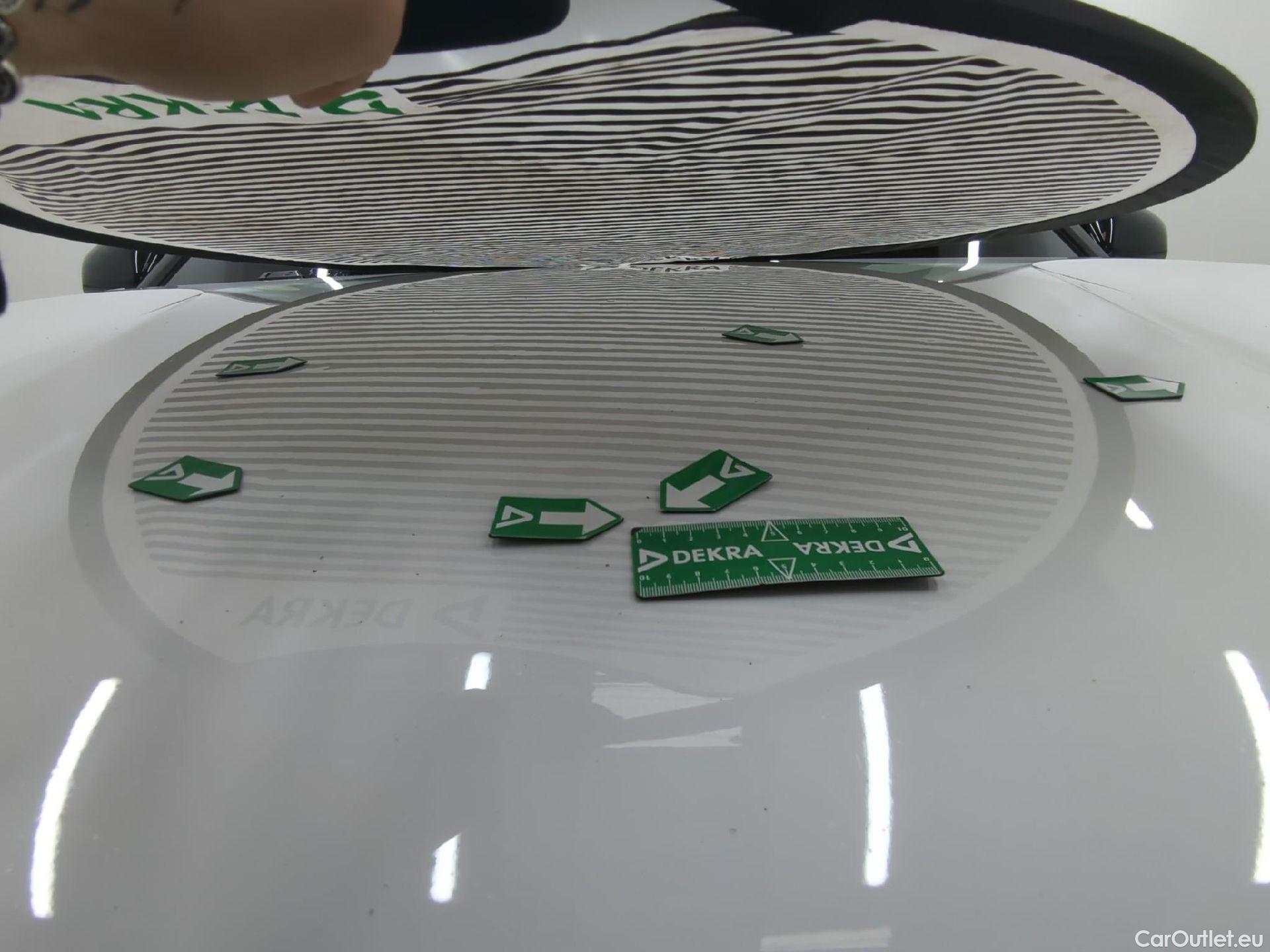  Citroen  C4  Berline Feel Pack Business 1.5 BlueHDI 110CV BVM6 E6d #73