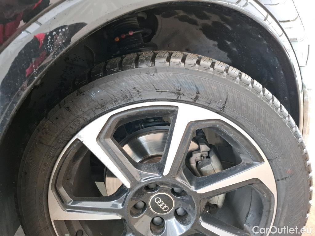  Audi  Q3 AUDI  Sportback / 2019 / 5P / SUV 35 TFSI 150 MHEV S Tronic 7 S EDITION(SL) #18