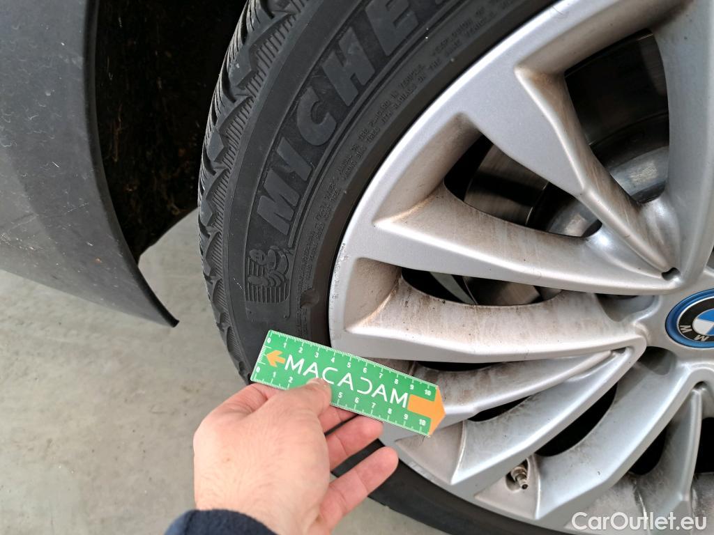  Bmw  Serie 5 BMW Série 5 Touring / 2020 / 5P / Break 530e 292ch Luxury BVA8 #13