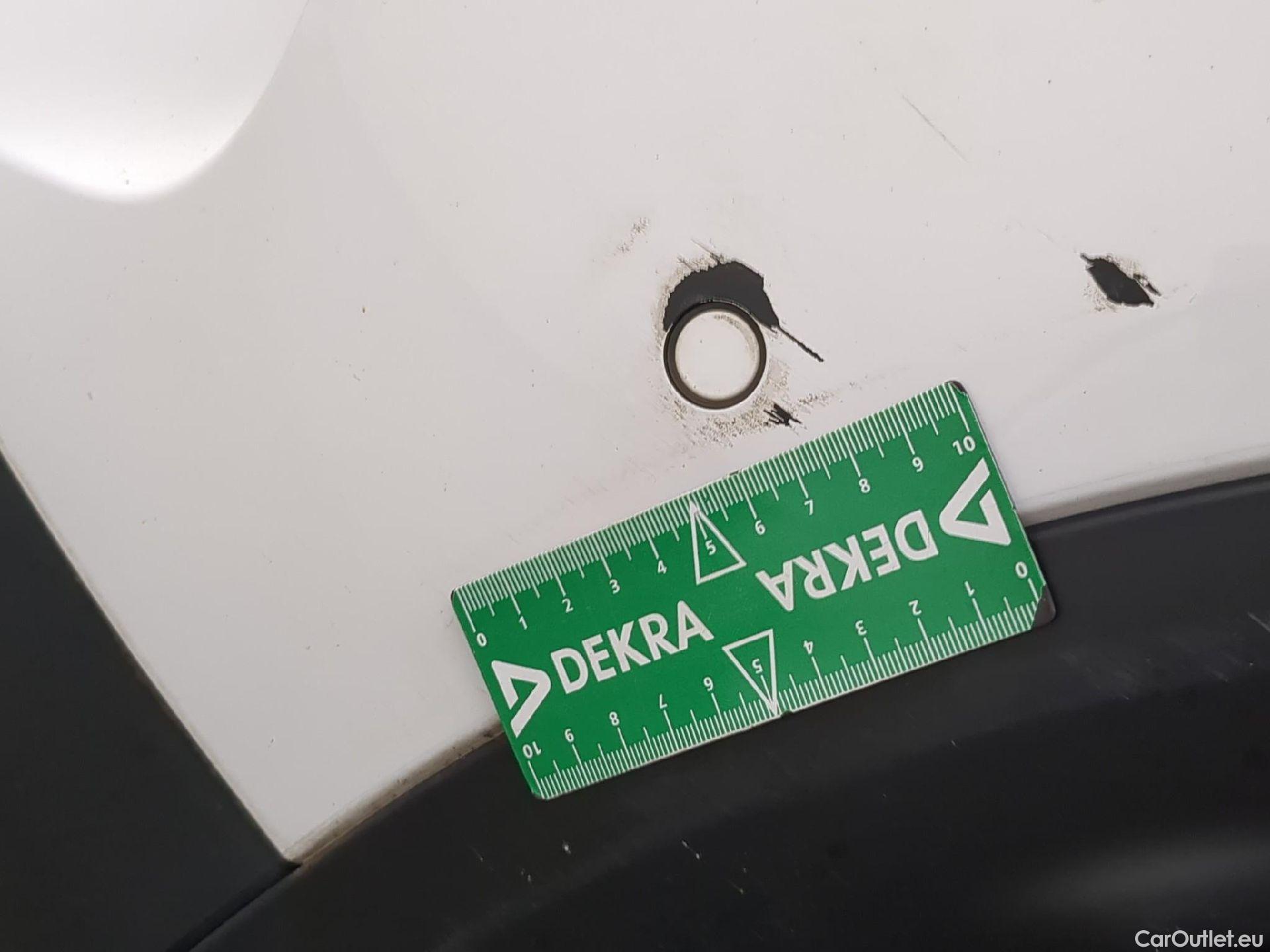  Citroen  C4  Berline Feel Pack Business 1.5 BlueHDI 110CV BVM6 E6d #32