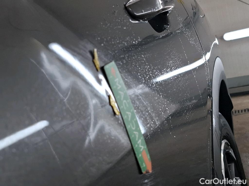  DS  DS7 DS DS 7 Crossback / 2017 / 5P / SUV E-TENSE 225 PERFORMANCE Line + #40