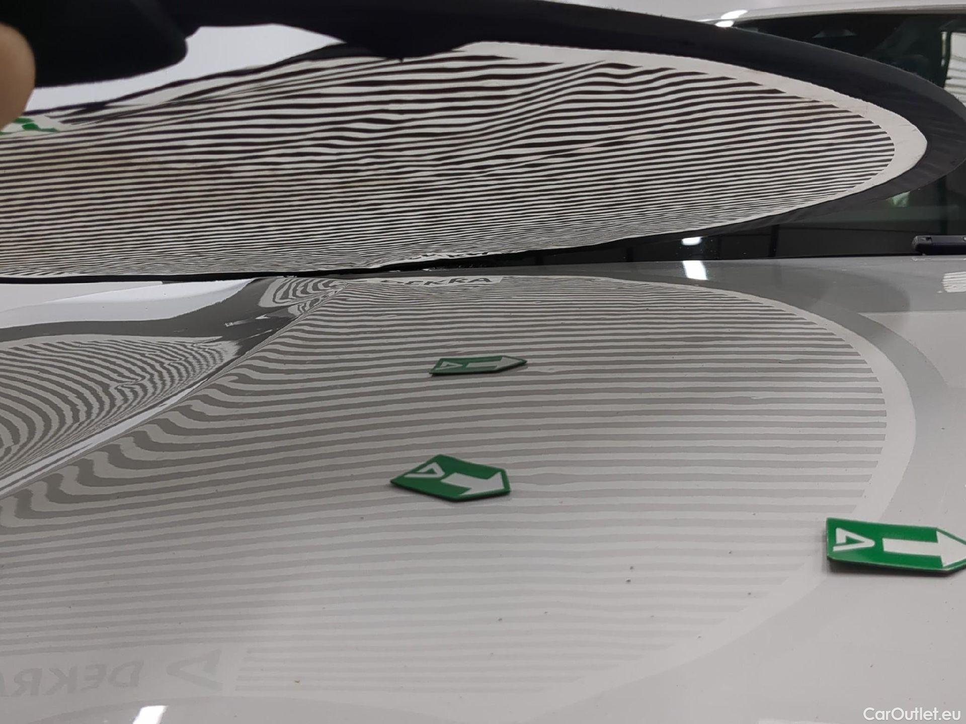  Citroen  C4  Berline Feel Pack Business 1.5 BlueHDI 110CV BVM6 E6d #68