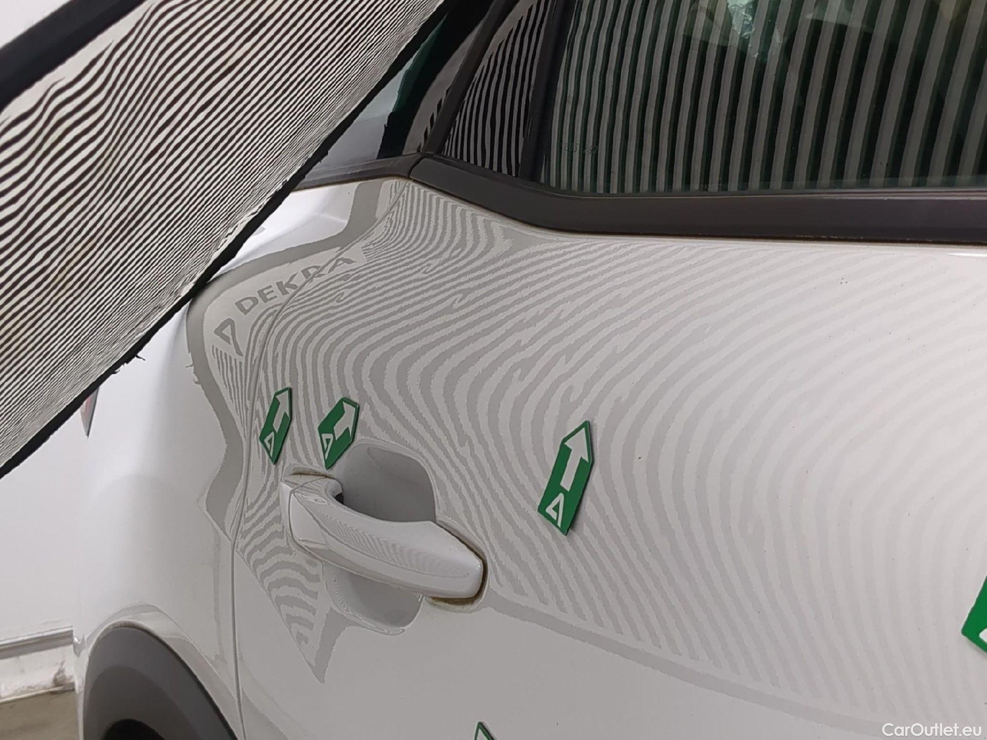  Citroen  C4  Berline Feel Pack Business 1.5 BlueHDI 110CV BVM6 E6d #58