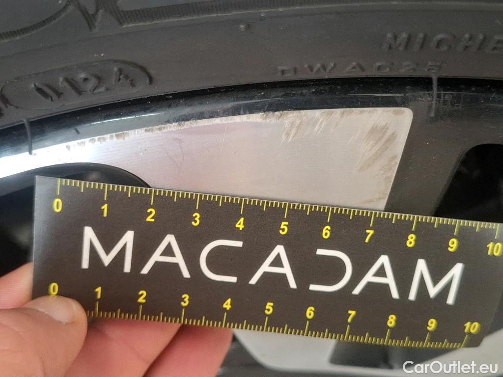  Citroen  C3  Shine 1.2 PureTech 80CV BVM5 6E #9